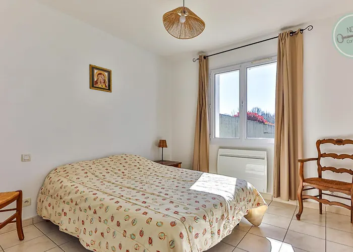 Nature Escape Family House With Garden * Saint-Reverend